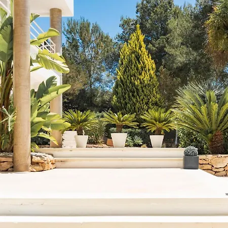 Luxury Private Holiday With Volley Ball Court, Ibiza 1007 Villa Santa Eularia des Riu